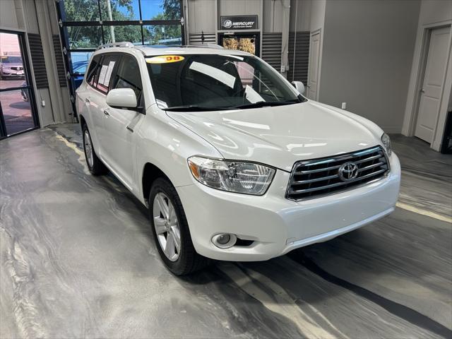used 2008 Toyota Highlander car, priced at $11,495