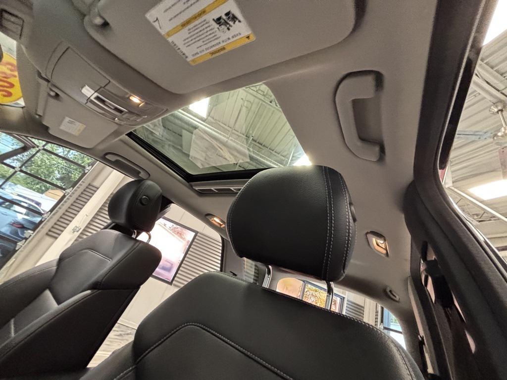 used 2013 Mercedes-Benz M-Class car, priced at $10,500