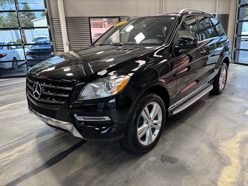 used 2013 Mercedes-Benz M-Class car, priced at $10,500