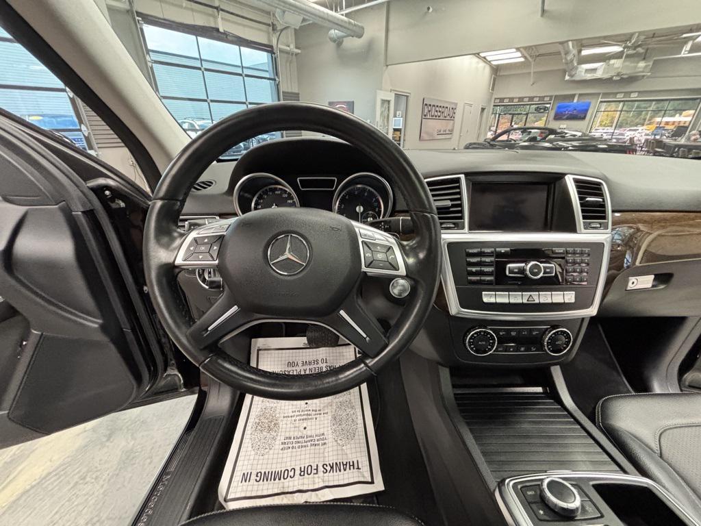 used 2013 Mercedes-Benz M-Class car, priced at $10,500