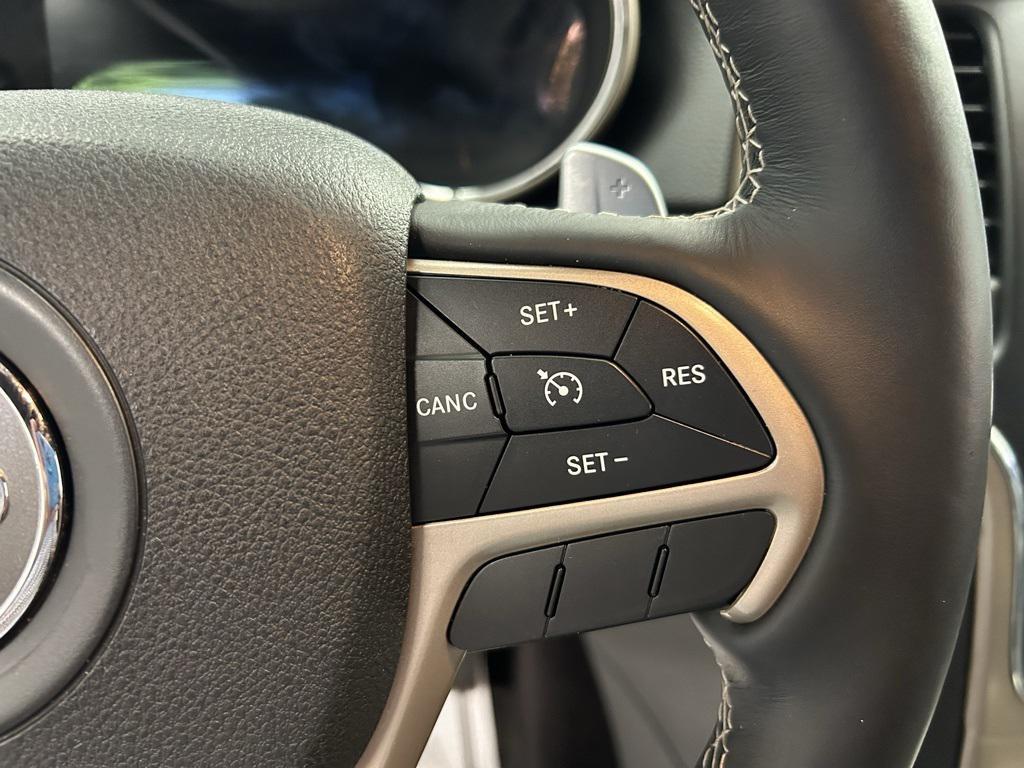 used 2017 Jeep Grand Cherokee car, priced at $18,995
