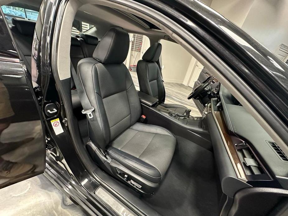 used 2018 Lexus ES 350 car, priced at $24,295