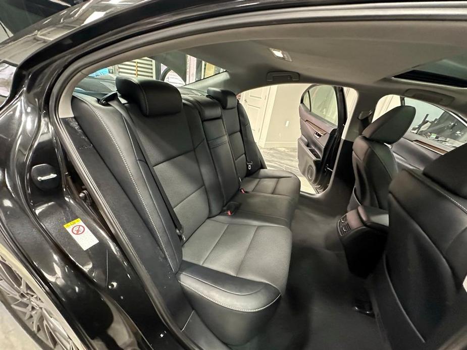 used 2018 Lexus ES 350 car, priced at $24,795