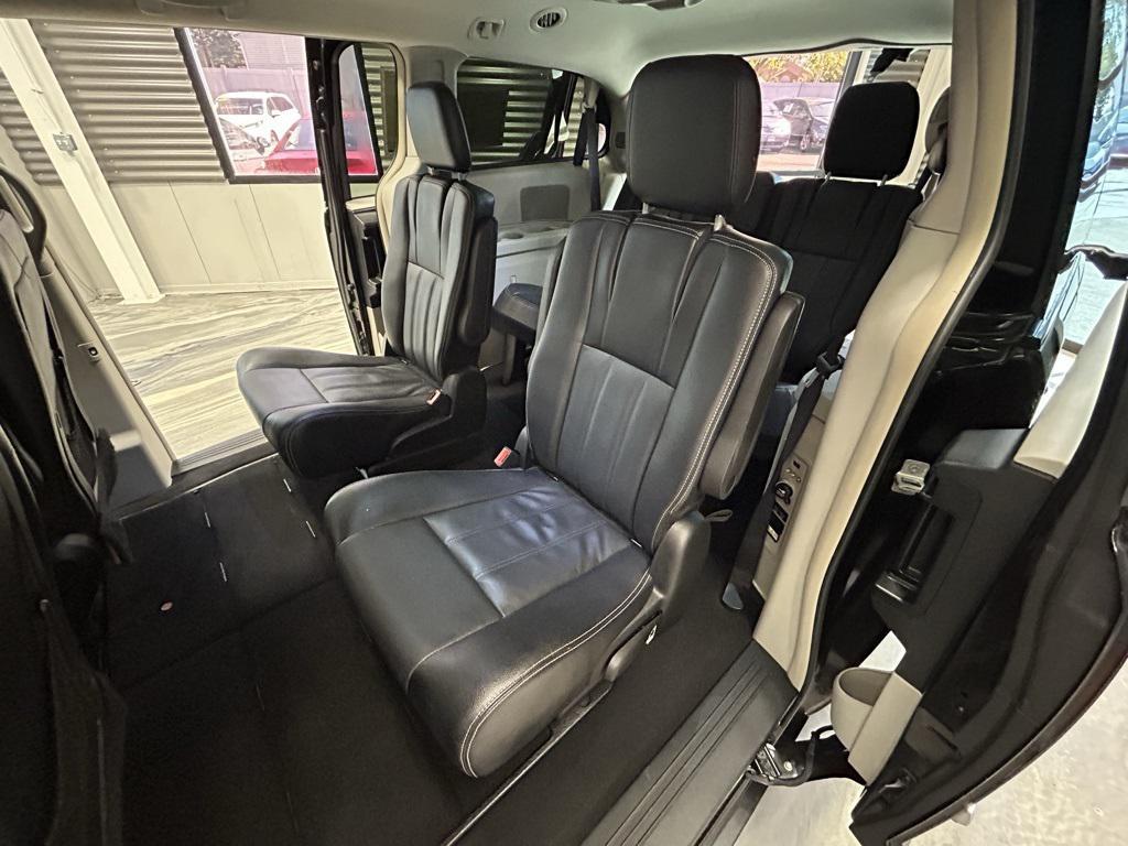 used 2015 Chrysler Town & Country car, priced at $7,200