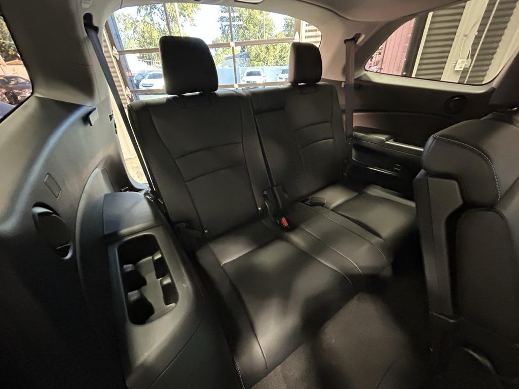 used 2022 Honda Pilot car, priced at $32,995