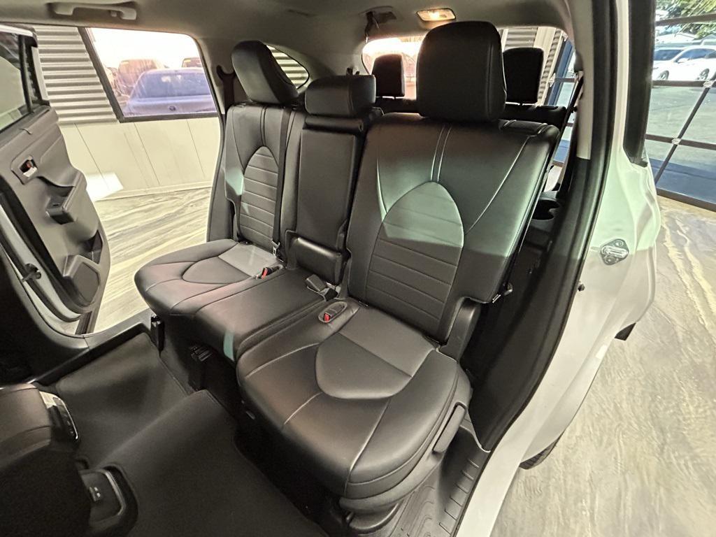 used 2022 Toyota Highlander Hybrid car, priced at $34,795