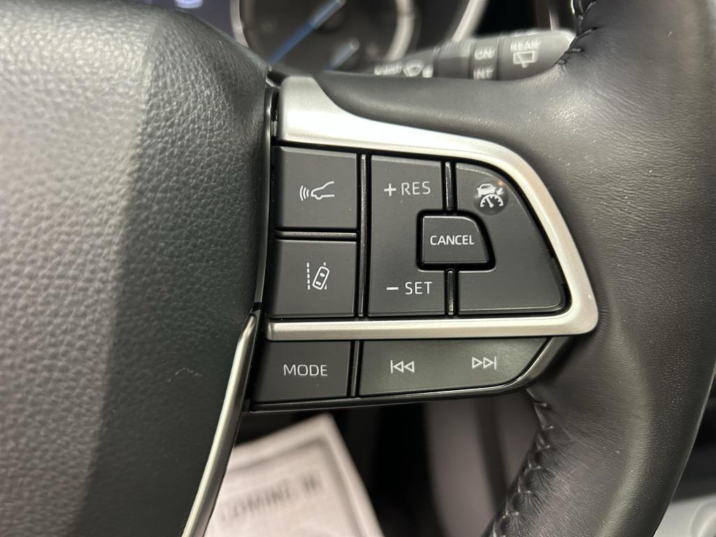 used 2022 Toyota Highlander Hybrid car, priced at $34,795