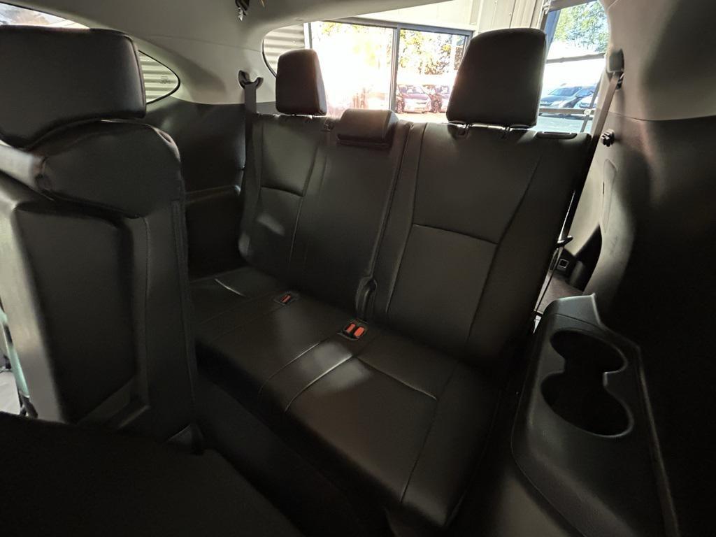 used 2022 Toyota Highlander Hybrid car, priced at $34,795