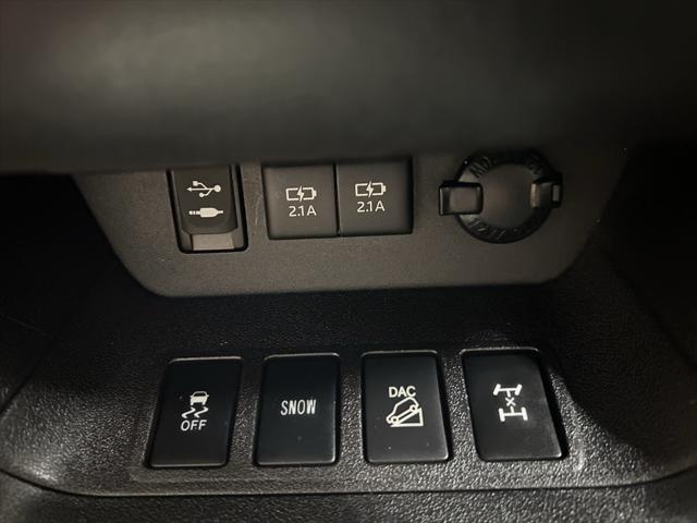 used 2018 Toyota Highlander car, priced at $20,995