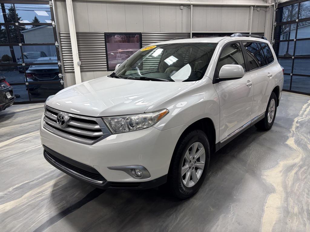 used 2012 Toyota Highlander car, priced at $10,500