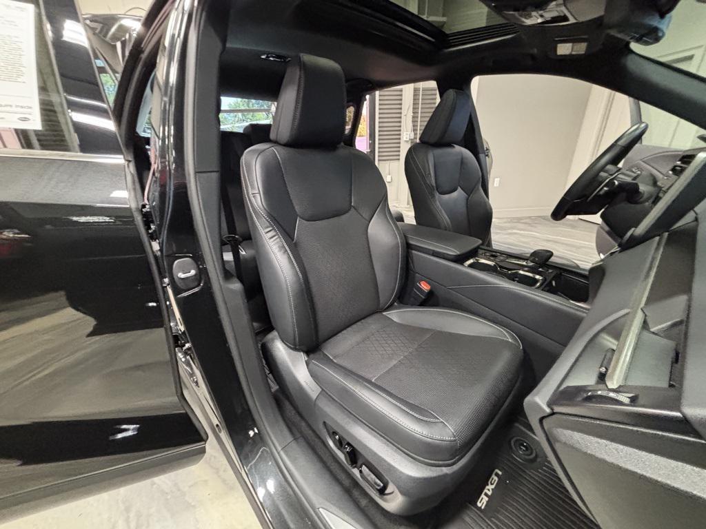used 2023 Lexus RX 350 car, priced at $47,995