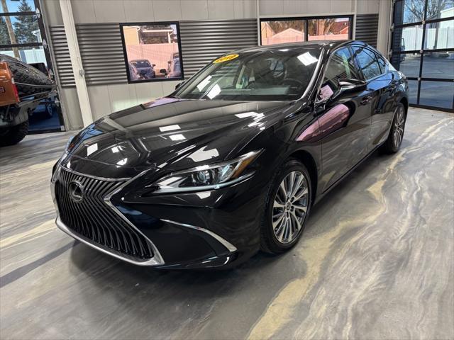 used 2019 Lexus ES 350 car, priced at $27,995