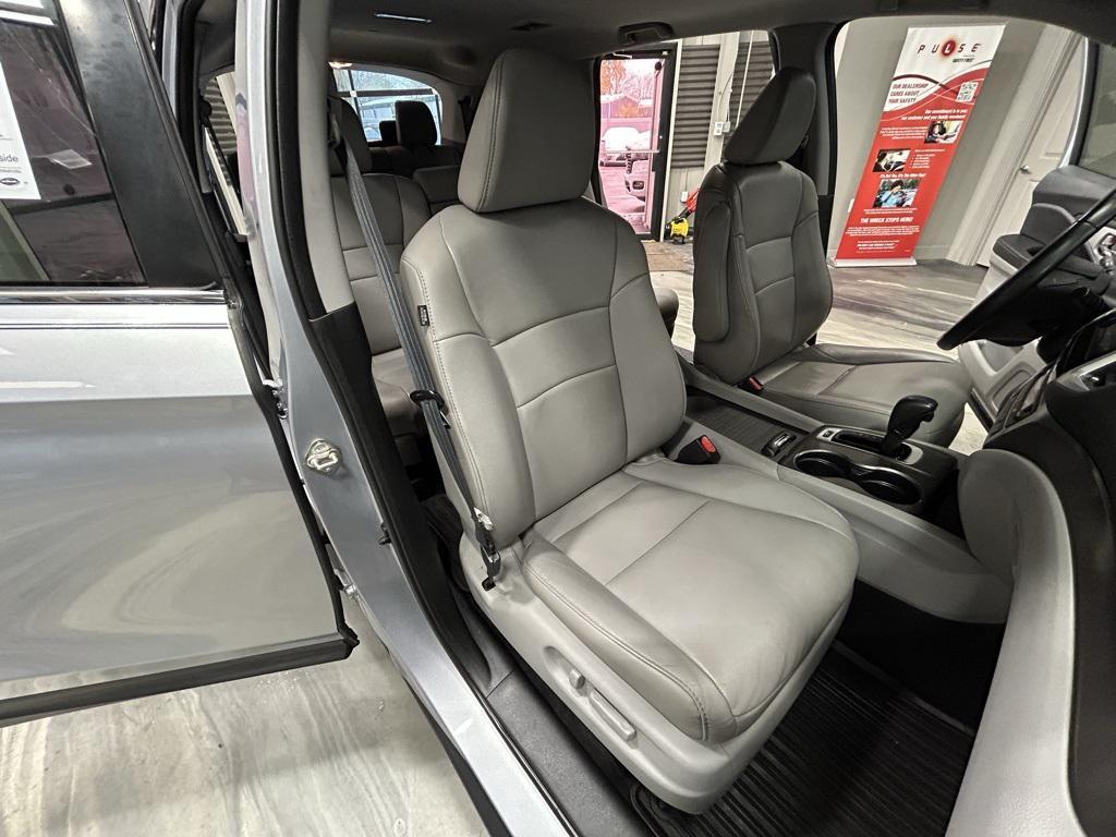 used 2018 Honda Pilot car, priced at $18,895