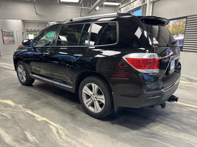 used 2012 Toyota Highlander car, priced at $15,295