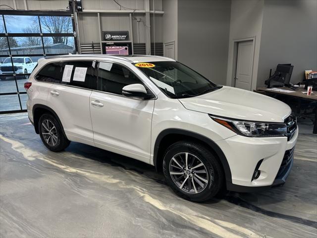 used 2018 Toyota Highlander car, priced at $22,495