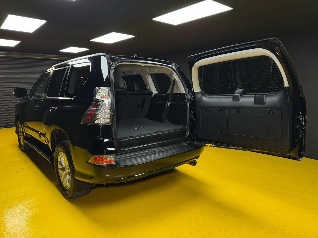 used 2014 Lexus GX 460 car, priced at $23,500