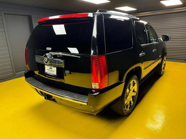 used 2008 Cadillac Escalade car, priced at $11,100