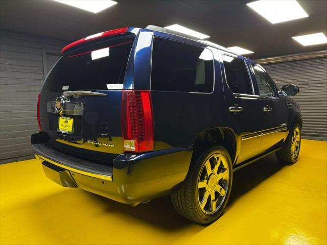 used 2008 Cadillac Escalade car, priced at $12,500