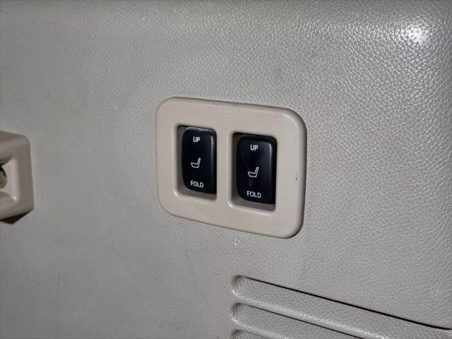 used 2009 Ford Expedition EL car, priced at $11,500