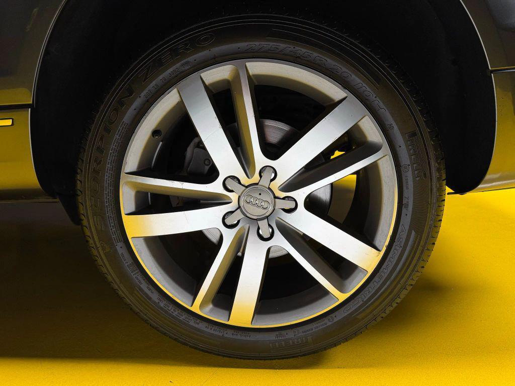 used 2014 Audi Q7 car, priced at $13,900