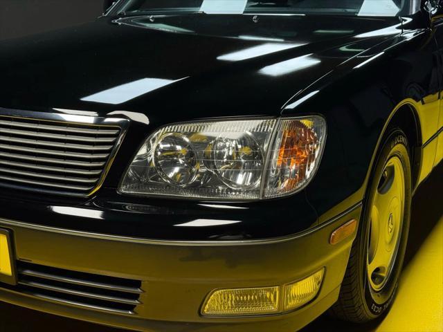 used 2000 Lexus LS 400 car, priced at $14,997