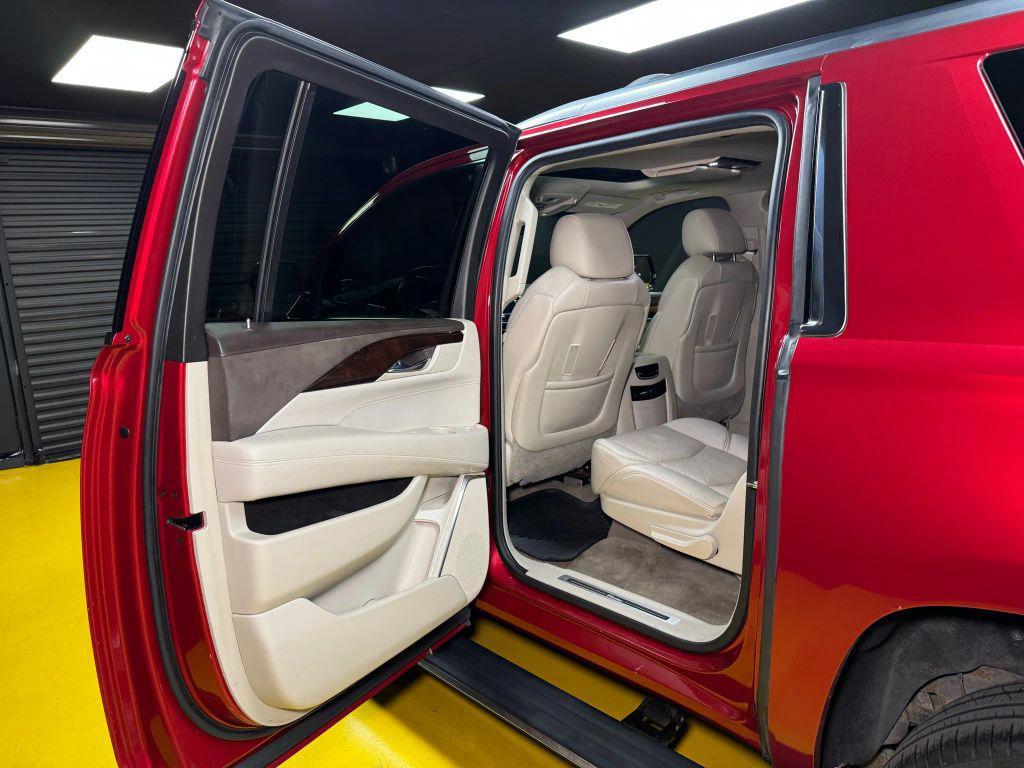 used 2015 Cadillac Escalade ESV car, priced at $24,500