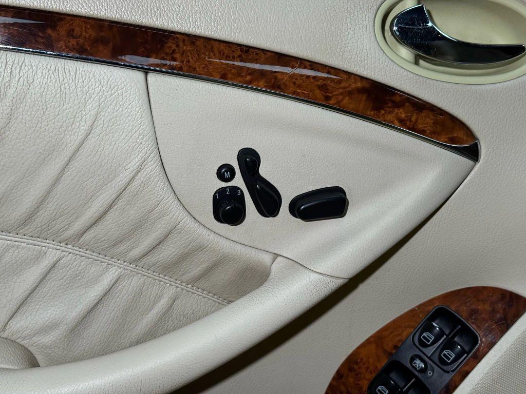 used 2007 Mercedes-Benz CLK-Class car, priced at $7,200