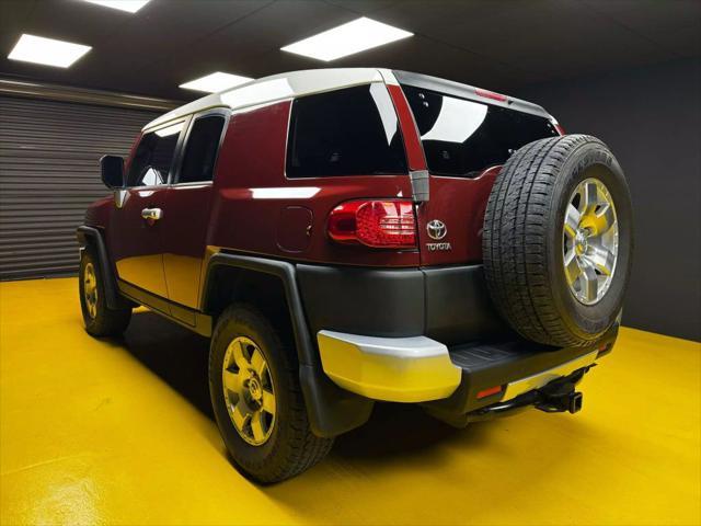 used 2008 Toyota FJ Cruiser car, priced at $17,999