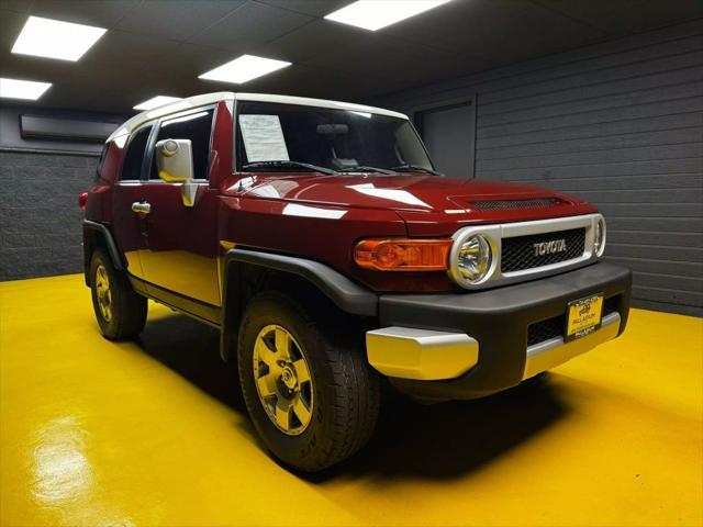 used 2008 Toyota FJ Cruiser car, priced at $17,999