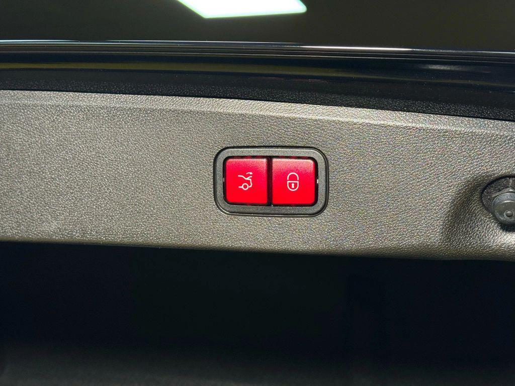 used 2014 Mercedes-Benz E-Class car, priced at $18,997