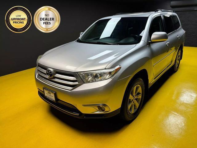 used 2012 Toyota Highlander car, priced at $11,900