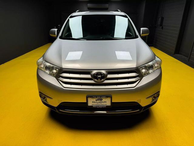 used 2012 Toyota Highlander car, priced at $12,222