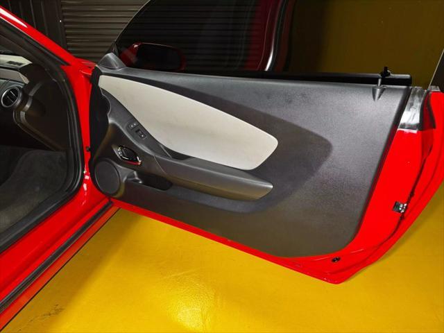 used 2015 Chevrolet Camaro car, priced at $13,999