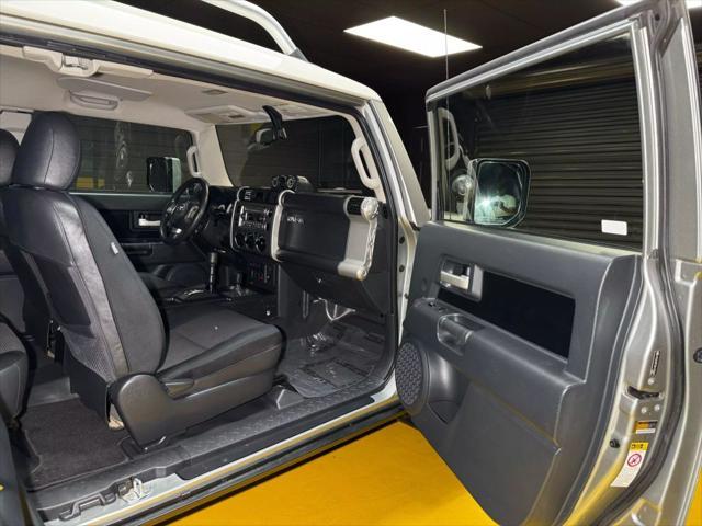 used 2011 Toyota FJ Cruiser car, priced at $28,999