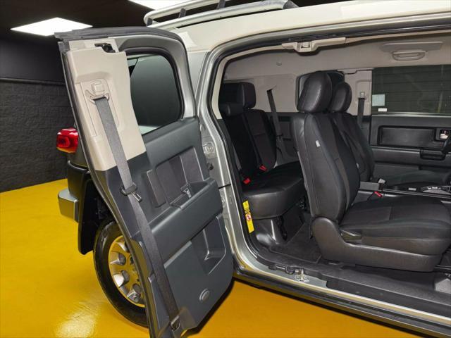 used 2011 Toyota FJ Cruiser car, priced at $28,999