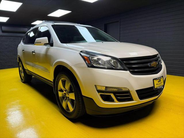 used 2015 Chevrolet Traverse car, priced at $11,999