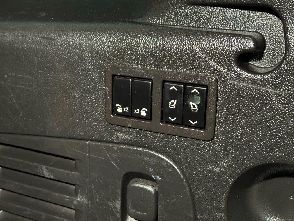 used 2015 Chevrolet Suburban car, priced at $20,997