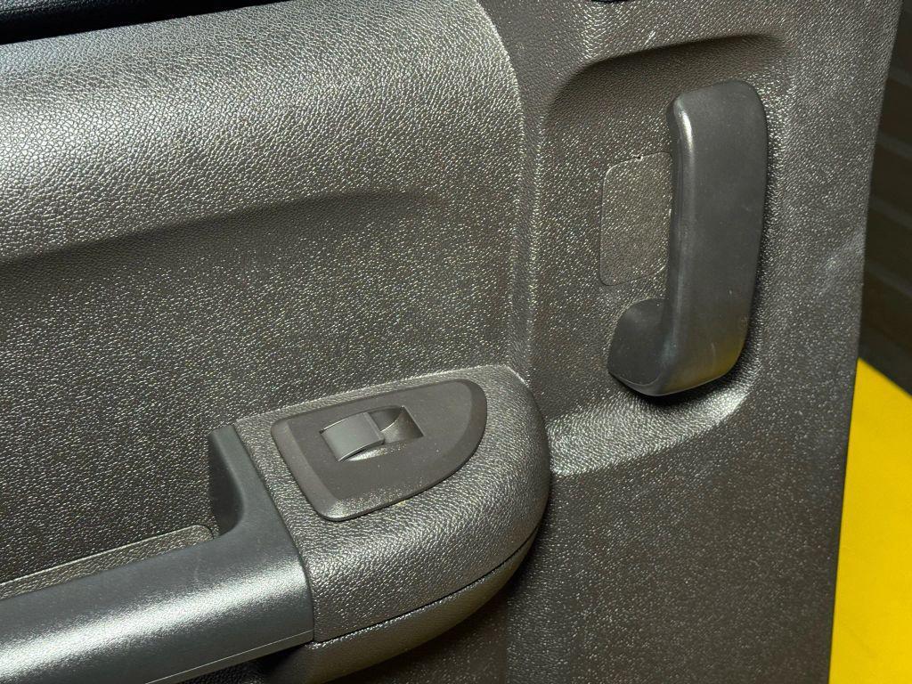 used 2013 GMC Sierra 1500 car, priced at $17,995