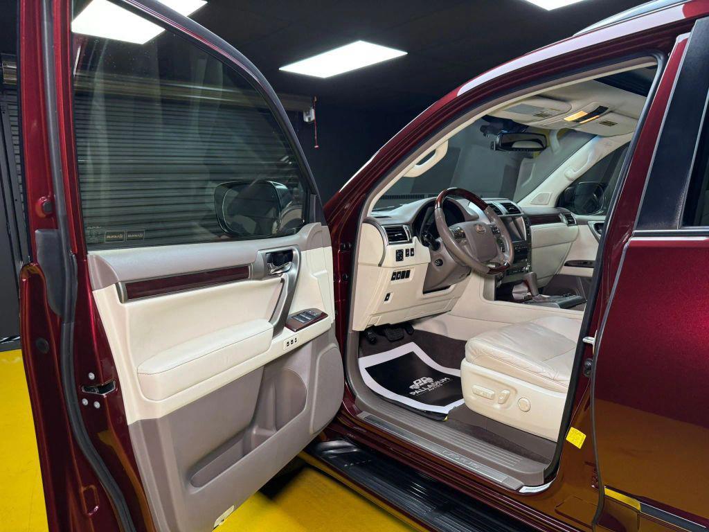 used 2014 Lexus GX 460 car, priced at $23,500