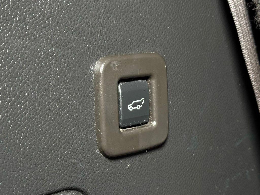 used 2014 Ford Expedition car, priced at $10,997