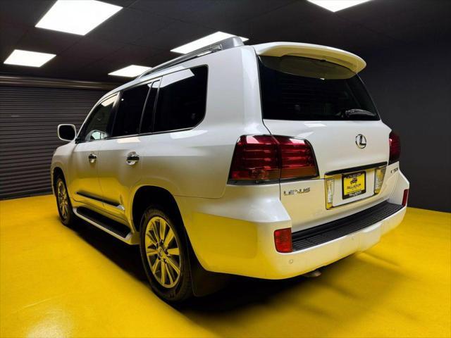 used 2009 Lexus LX 570 car, priced at $22,500