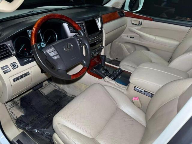 used 2009 Lexus LX 570 car, priced at $22,500