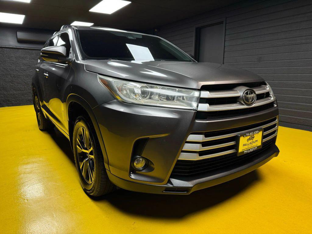used 2018 Toyota Highlander car, priced at $19,997