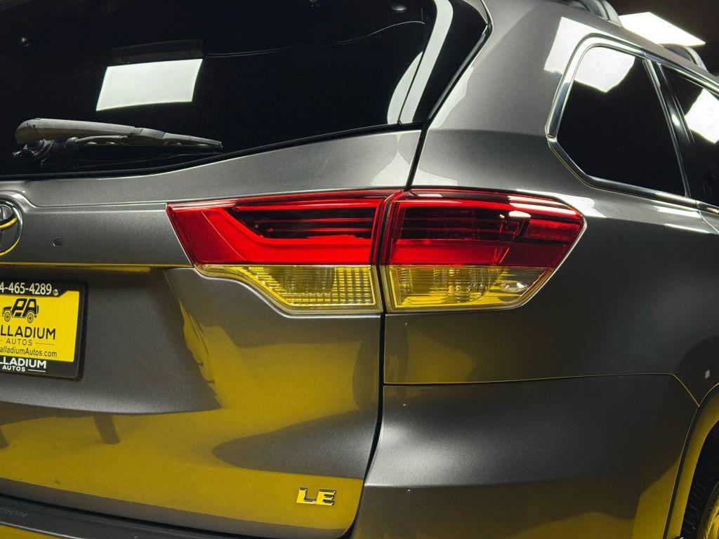 used 2018 Toyota Highlander car, priced at $19,997