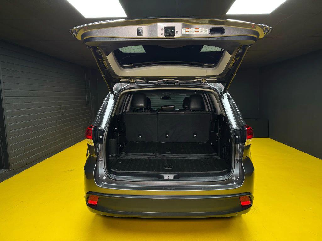 used 2018 Toyota Highlander car, priced at $19,997