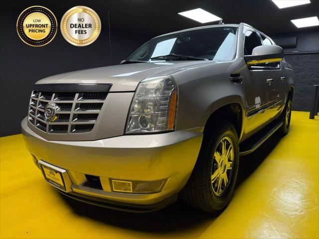 used 2009 Cadillac Escalade EXT car, priced at $13,950