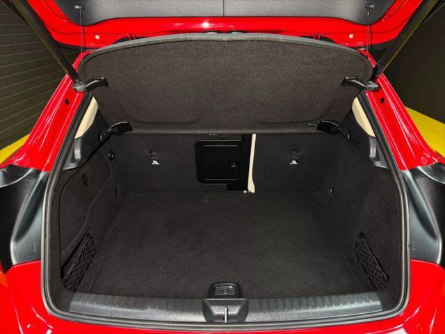 used 2018 Mercedes-Benz GLA 250 car, priced at $15,500