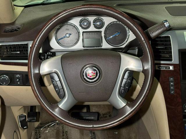 used 2010 Cadillac Escalade car, priced at $13,800