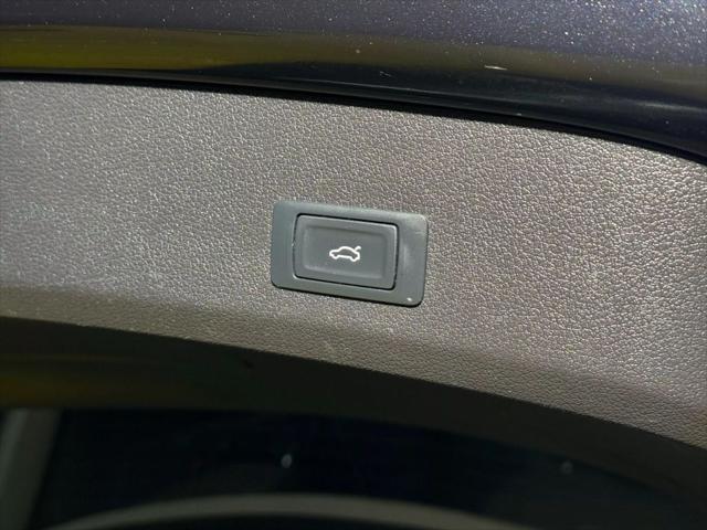 used 2014 Audi Q7 car, priced at $12,500