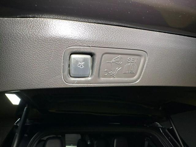 used 2019 Lincoln Navigator L car, priced at $27,750